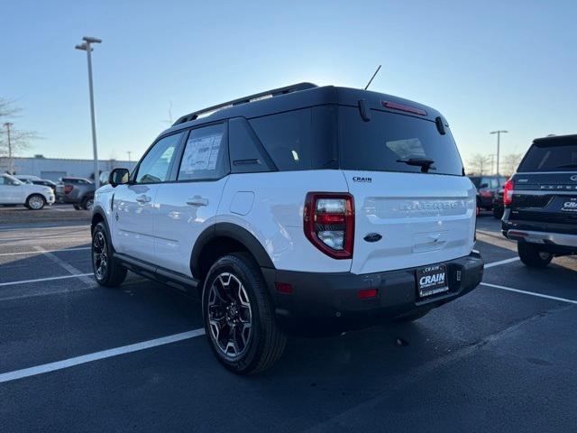 new 2025 Ford Bronco Sport car, priced at $38,185