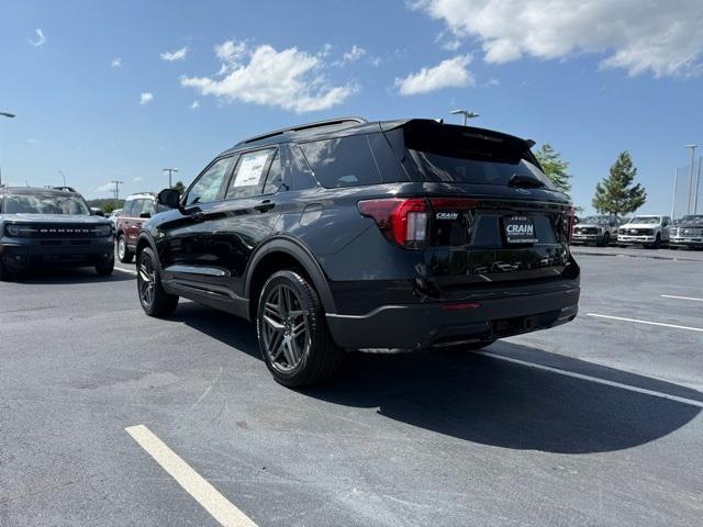 new 2025 Ford Explorer car