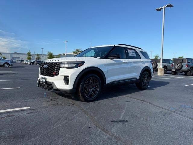 new 2025 Ford Explorer car, priced at $57,058
