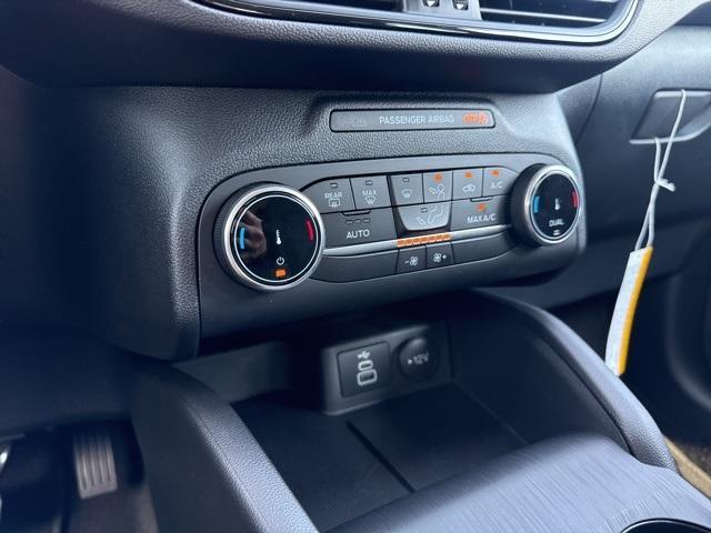 new 2025 Ford Escape car, priced at $23,212