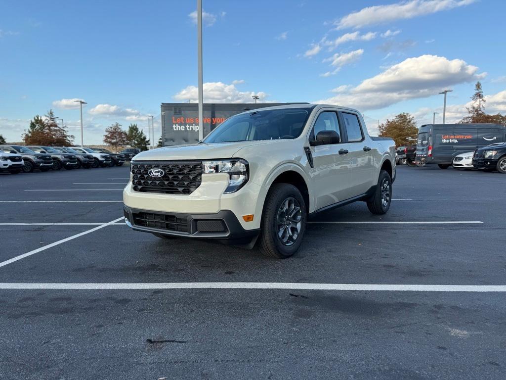 new 2025 Ford Maverick car, priced at $31,590