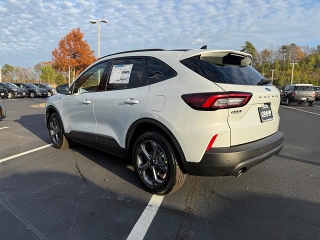 new 2025 Ford Escape car, priced at $30,966