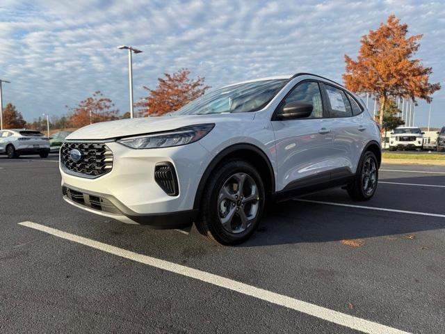 new 2025 Ford Escape car, priced at $30,966