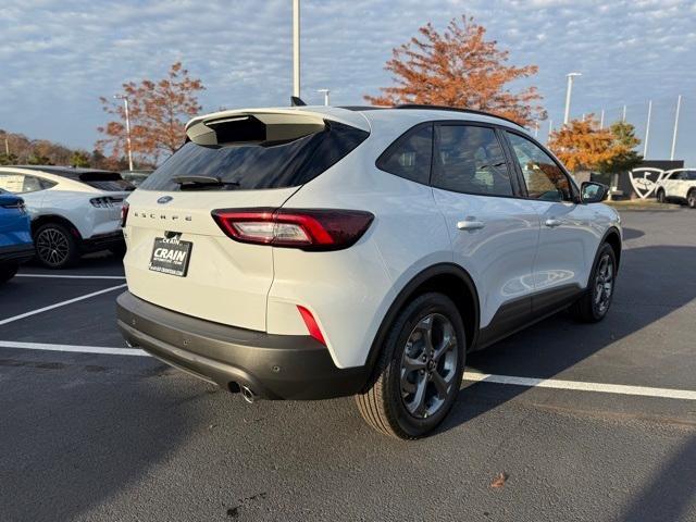 new 2025 Ford Escape car, priced at $30,966