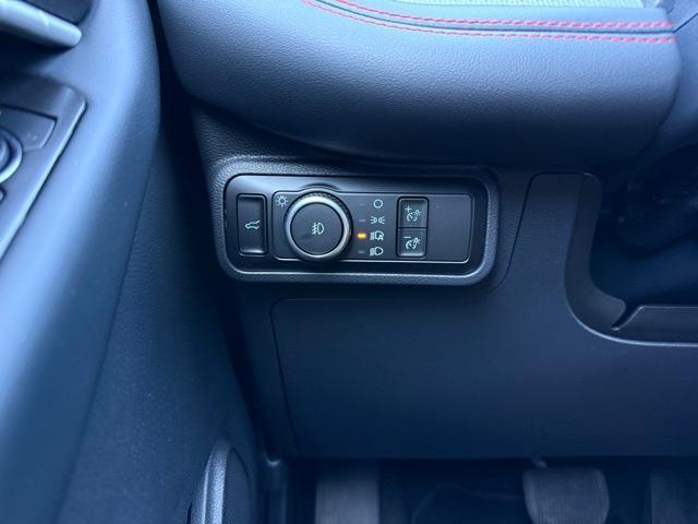 new 2025 Ford Explorer car, priced at $42,950