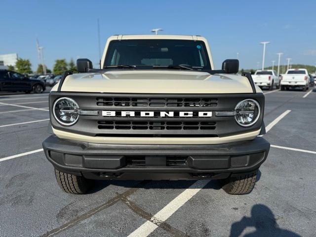 new 2025 Ford Bronco car, priced at $45,990