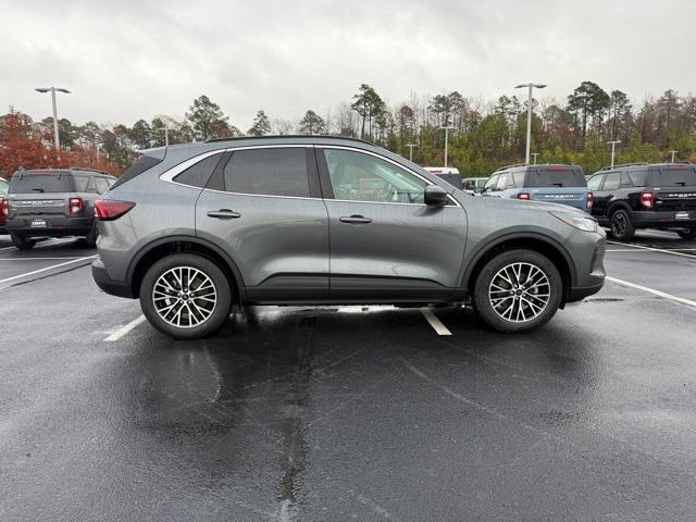 new 2025 Ford Escape car, priced at $37,443