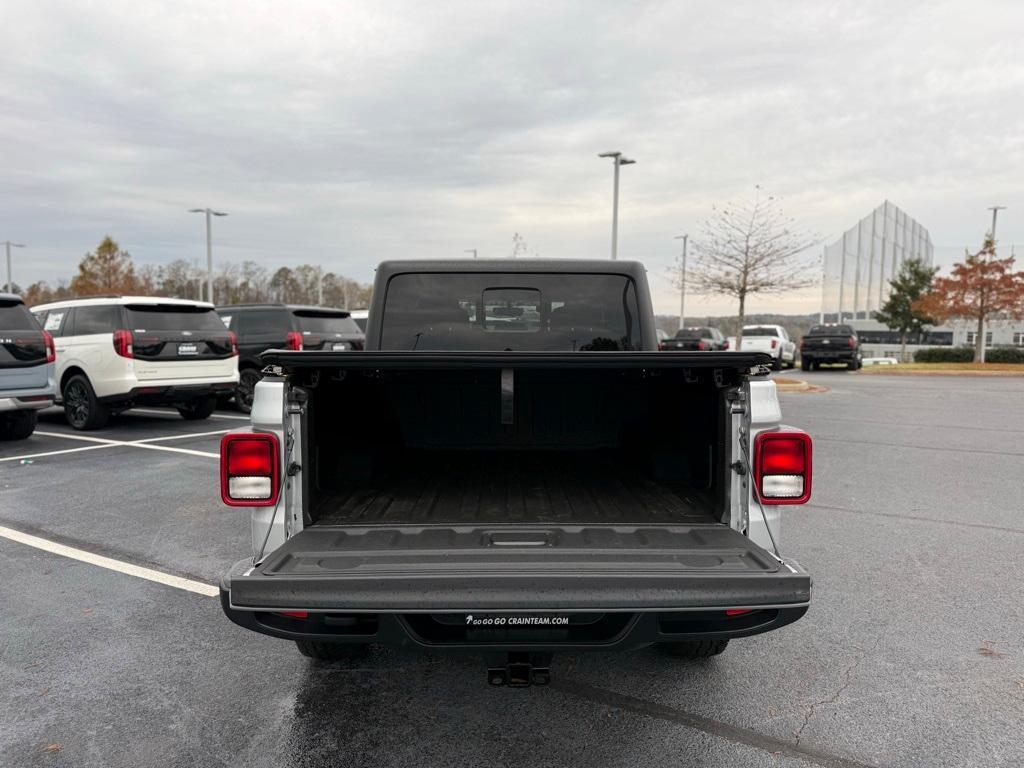 used 2023 Jeep Gladiator car, priced at $30,998