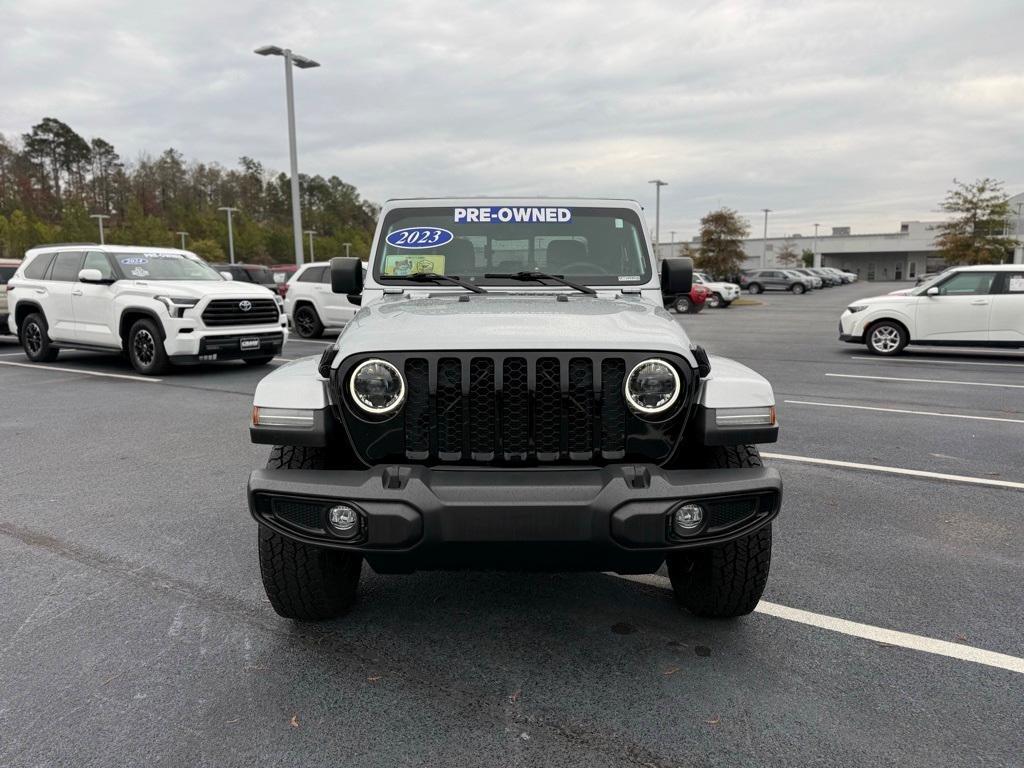 used 2023 Jeep Gladiator car, priced at $30,998