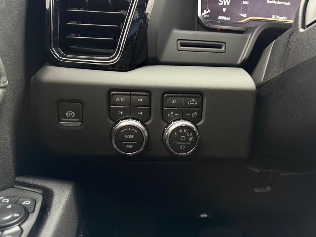 used 2025 GMC Sierra 2500 car, priced at $73,997