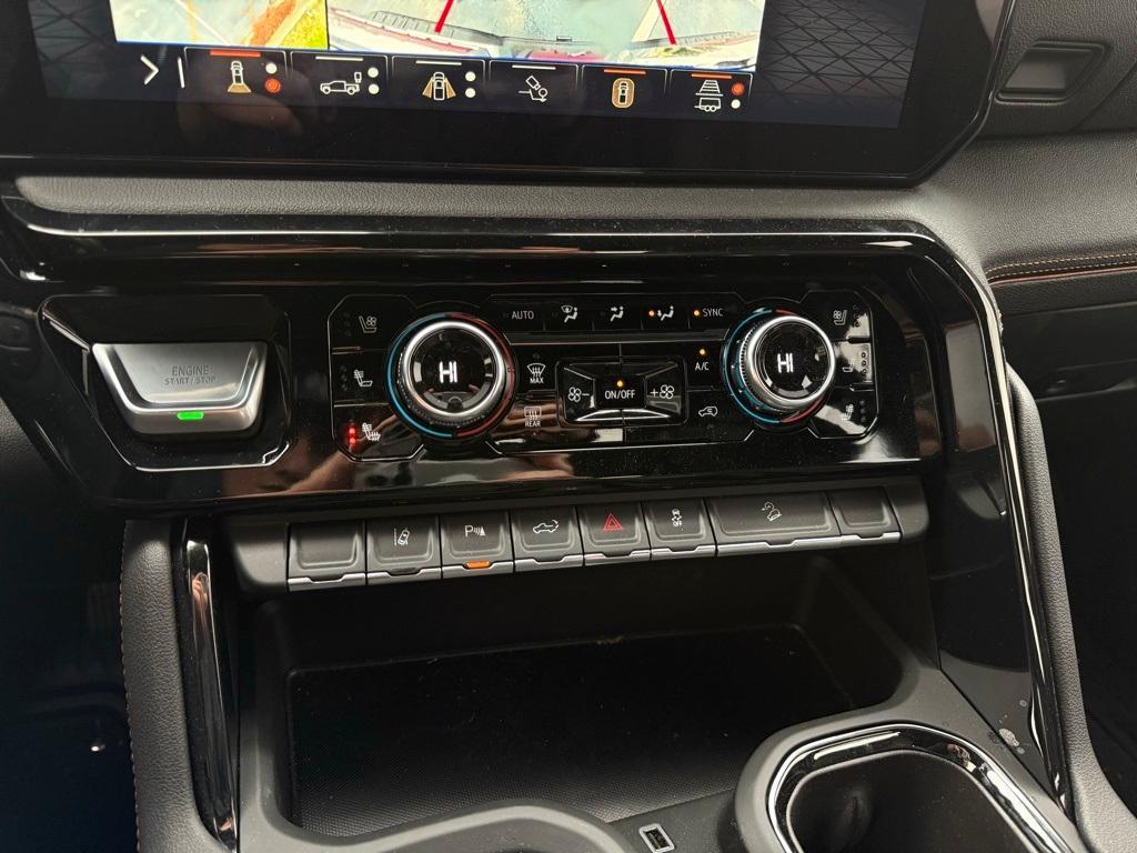 used 2025 GMC Sierra 2500 car, priced at $73,997