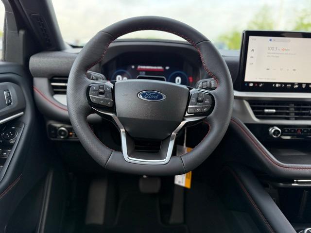 new 2025 Ford Explorer car