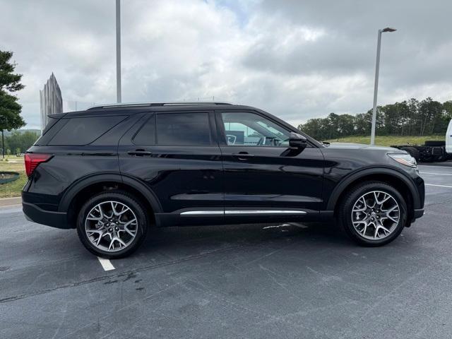 new 2025 Ford Explorer car, priced at $56,990