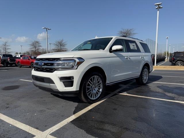 new 2024 Ford Expedition car, priced at $65,129