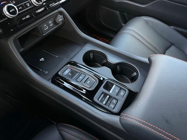 used 2023 Honda Pilot car, priced at $40,900