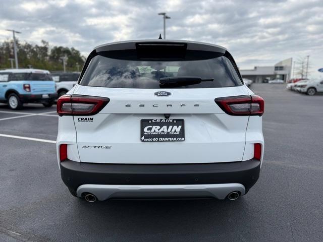 new 2025 Ford Escape car, priced at $29,631