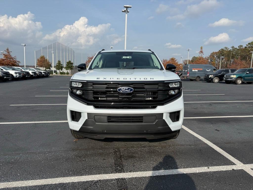 new 2025 Ford Expedition car, priced at $67,990