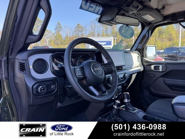 used 2024 Jeep Gladiator car, priced at $37,182