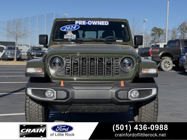 used 2024 Jeep Gladiator car, priced at $37,182