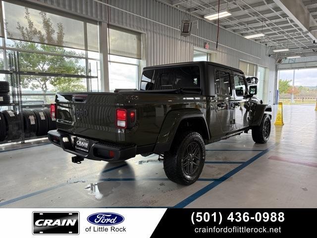 used 2024 Jeep Gladiator car, priced at $38,602