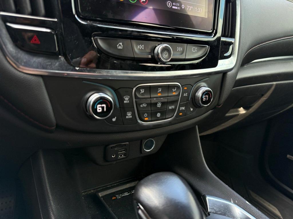 used 2022 Chevrolet Traverse car, priced at $28,997