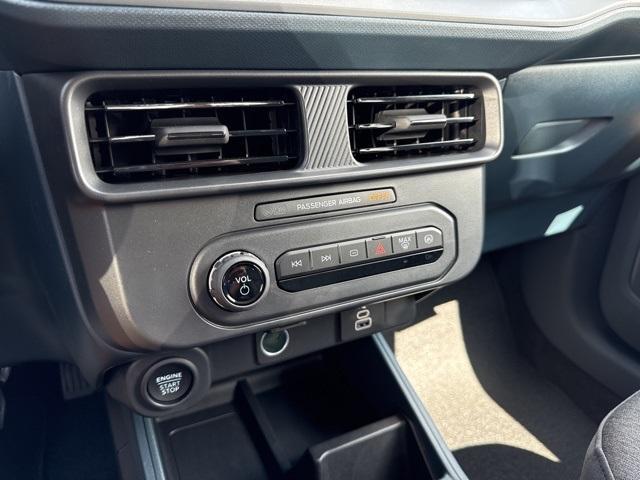 new 2025 Ford Maverick car, priced at $33,474