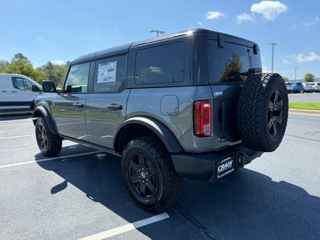 new 2025 Ford Bronco car, priced at $48,708