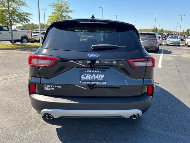 new 2025 Ford Escape car, priced at $28,679