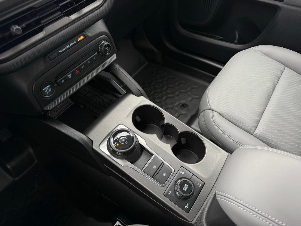 new 2025 Ford Bronco Sport car, priced at $37,990