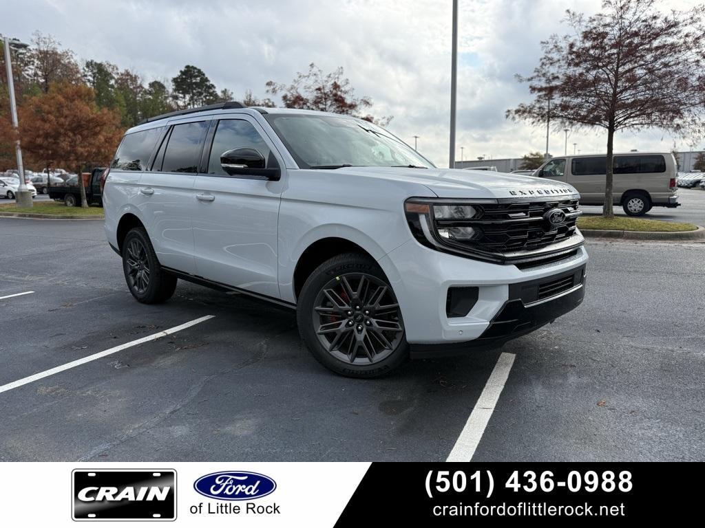 new 2025 Ford Expedition car, priced at $79,990