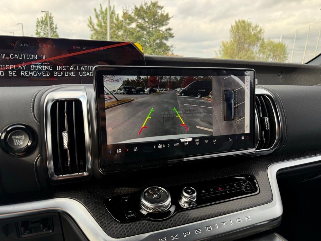 new 2025 Ford Expedition car, priced at $79,990