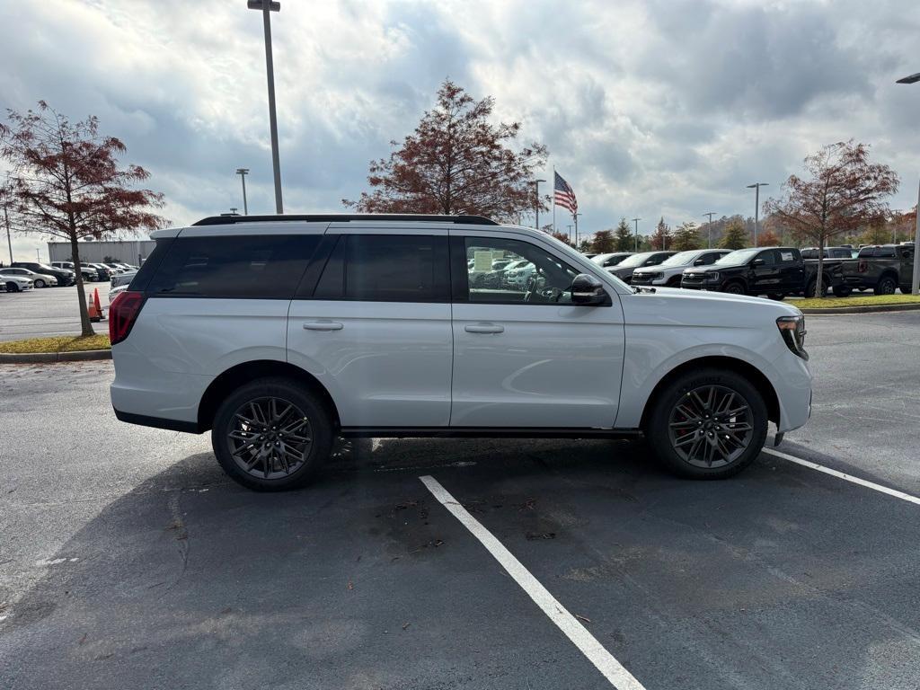 new 2025 Ford Expedition car, priced at $79,990