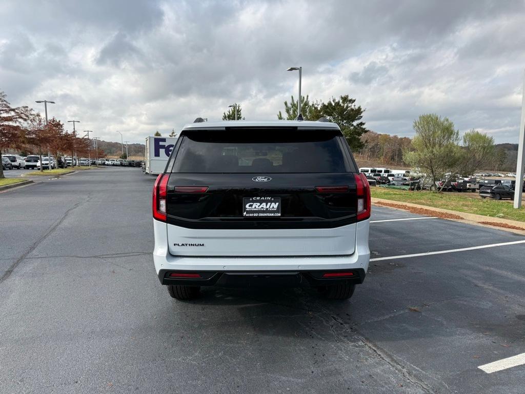 new 2025 Ford Expedition car, priced at $79,990