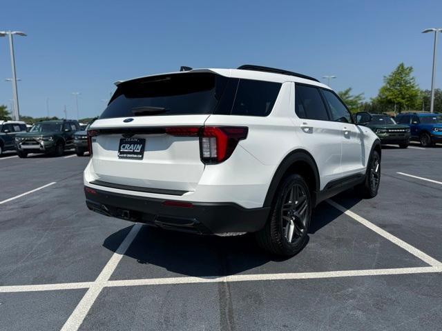 new 2025 Ford Explorer car