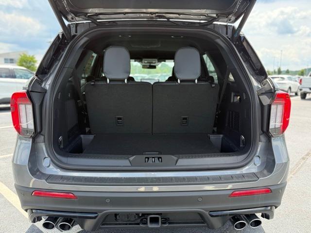new 2025 Ford Explorer car, priced at $52,390