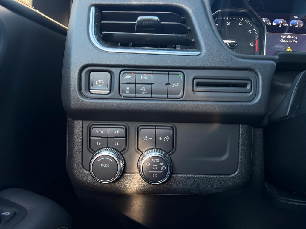 used 2021 GMC Yukon car, priced at $45,700