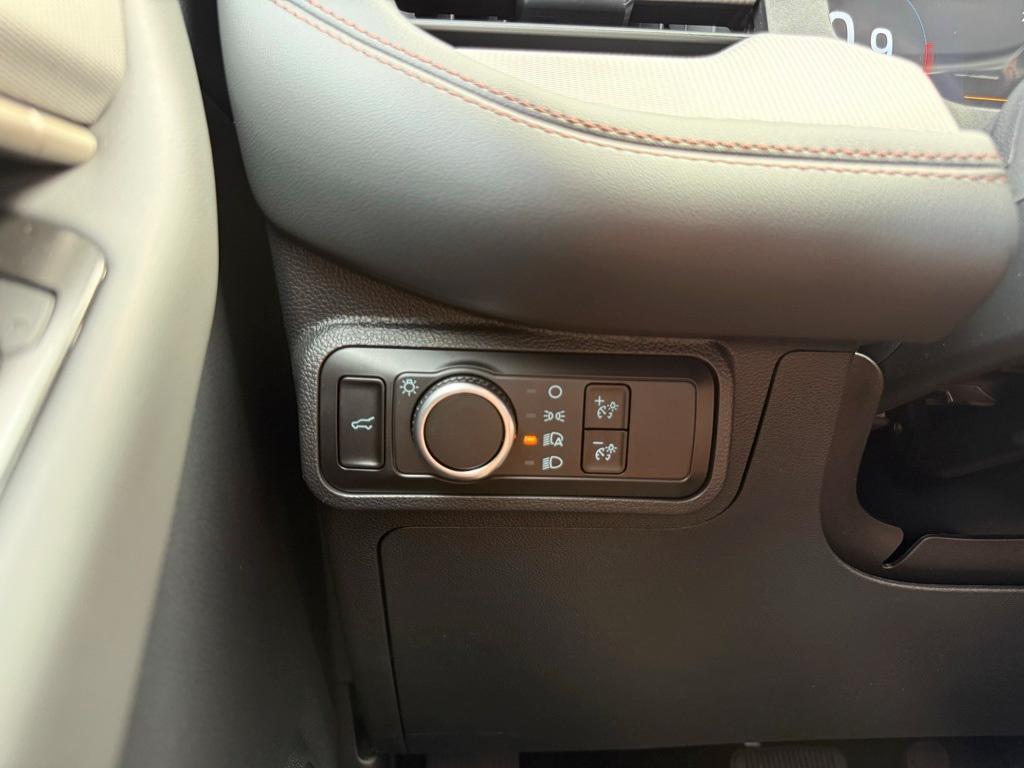 new 2026 Ford Explorer car, priced at $39,990