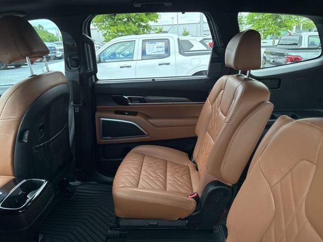 used 2024 Kia Telluride car, priced at $40,558