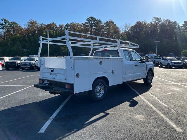 new 2024 Ford F-250 car, priced at $58,795