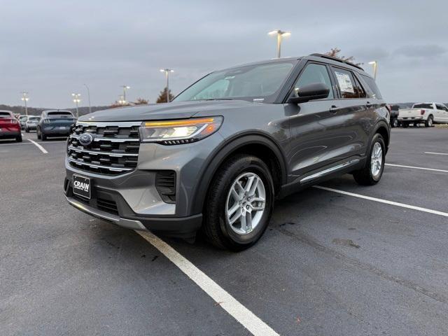 new 2025 Ford Explorer car, priced at $38,463