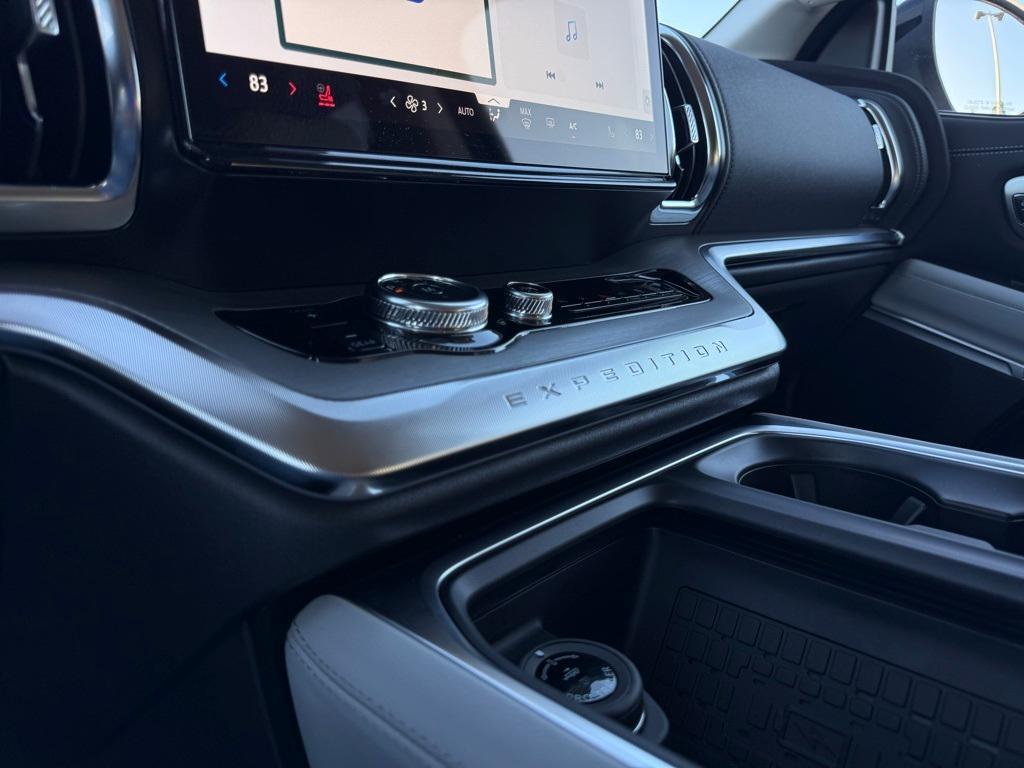new 2025 Ford Expedition Max car, priced at $80,990