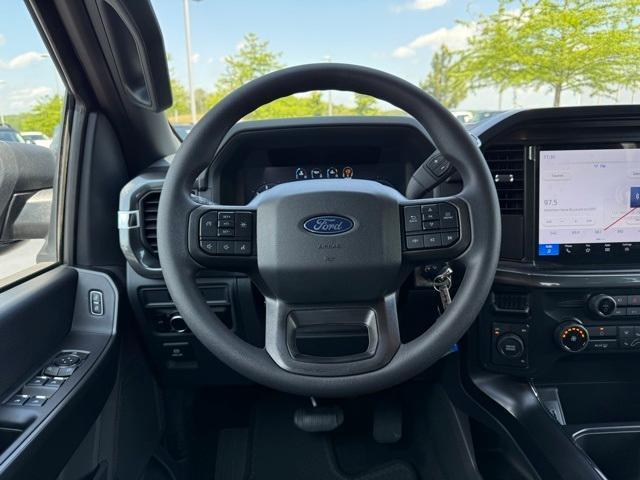 new 2025 Ford F-150 car, priced at $45,377
