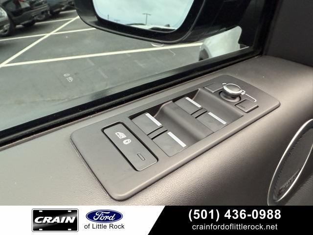 used 2019 Land Rover Discovery car, priced at $27,230