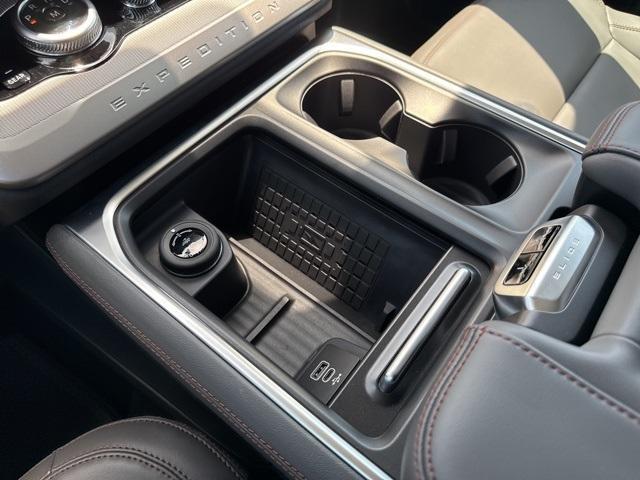 new 2025 Ford Expedition car, priced at $68,210