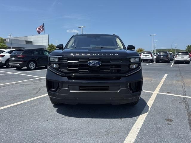new 2025 Ford Expedition car, priced at $68,210