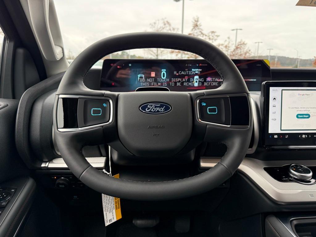 new 2025 Ford Expedition car, priced at $67,990