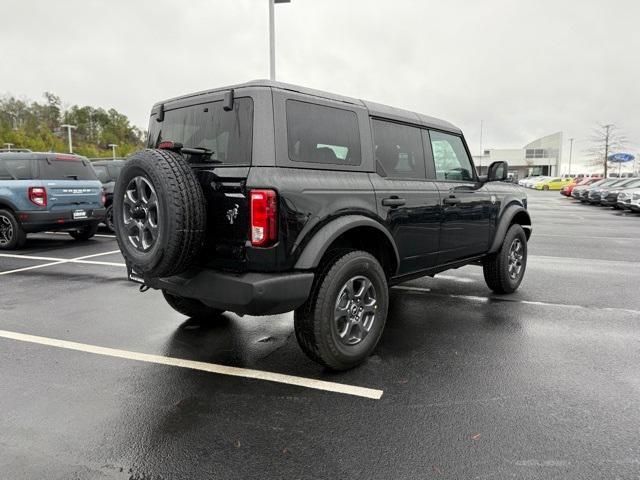 new 2024 Ford Bronco car, priced at $45,887