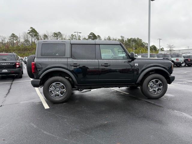 new 2024 Ford Bronco car, priced at $45,887