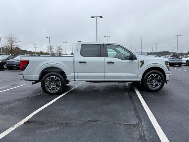 new 2024 Ford F-150 car, priced at $46,290