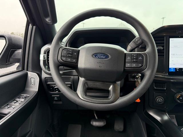 new 2024 Ford F-150 car, priced at $46,290